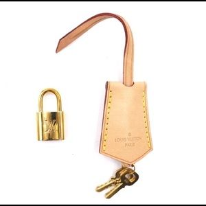 ISO Authentic Louis Vuitton clochette key holder